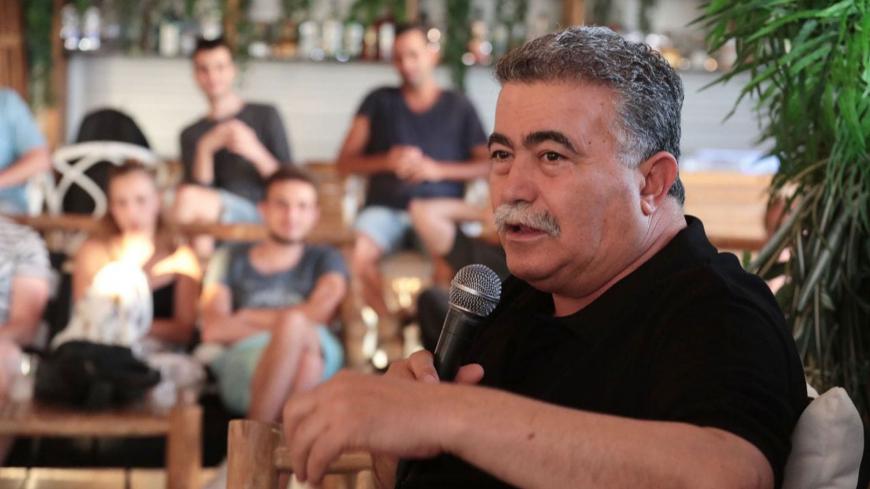 AmirPeretz-1.jpg