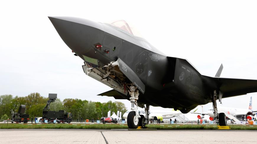 A Lockheed Martin F-35 aircraft is seen at the ILA Air Show in Berlin, Germany, April 25, 2018.    REUTERS/Axel Schmidt - RC1286FBA9D0